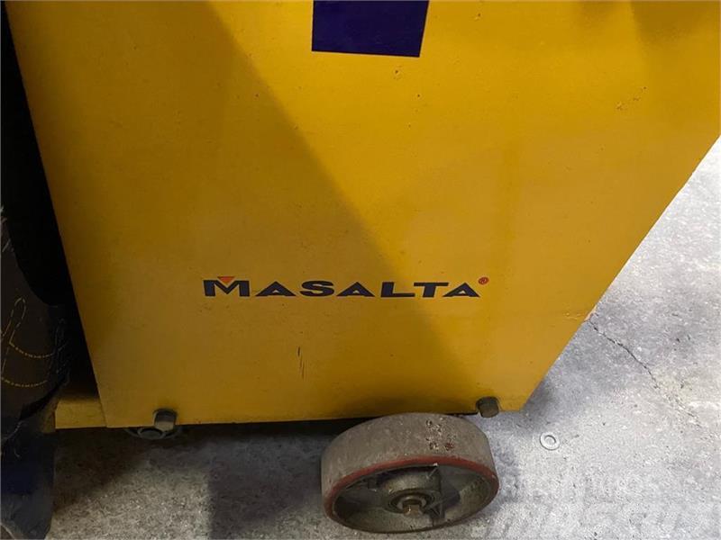 Masalta Asfaltskærer m. dieselmotor asfalt- og betonskærer Asfaltknusemaskiner
