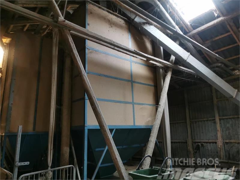 Mosegård 3x3 m   ca. 18-20 tons Udstyr til aflæsning i silo