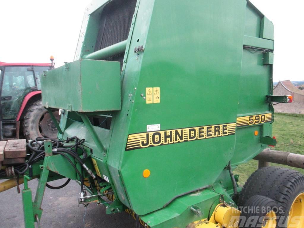 John Deere 590 Rundballe-pressere