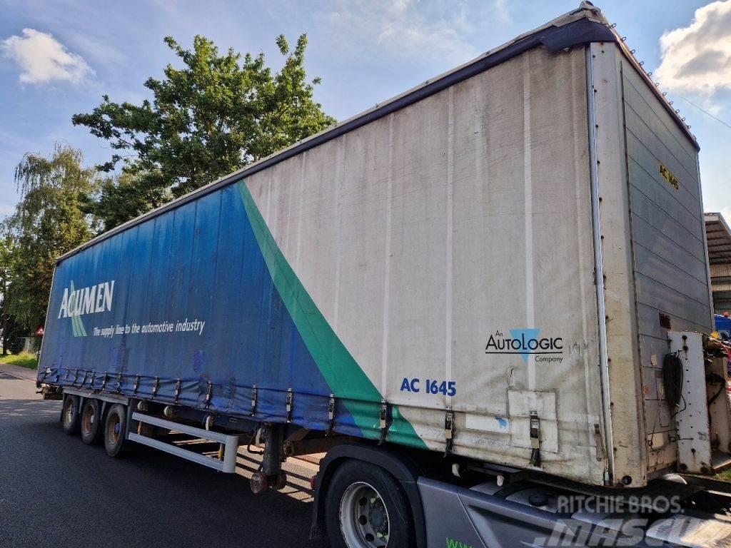 Schmitz Cargobull SCS 27 Semi-trailer med Gardinsider