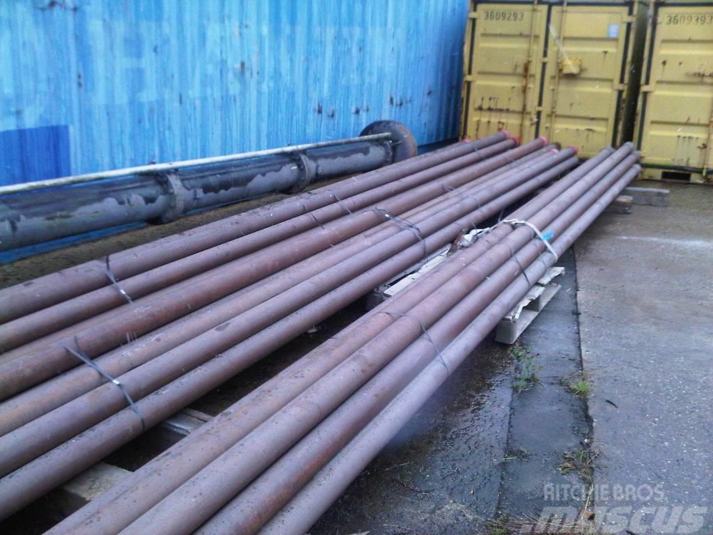  Drill pipes 32' X 4" Olie- og gasboringsudstyr