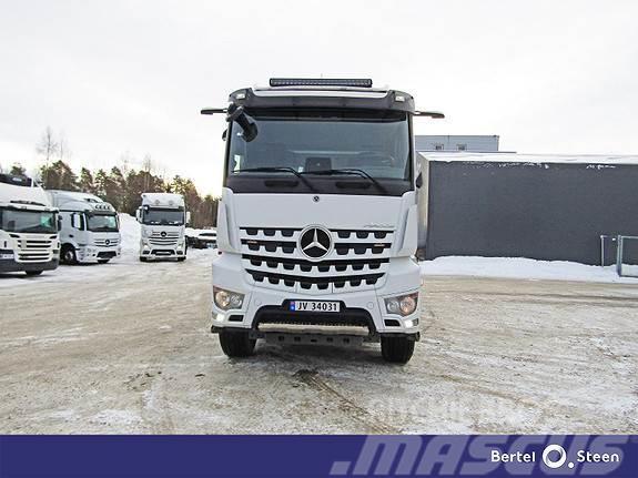Mercedes-Benz Arocs 3258K Lastbiler med tip