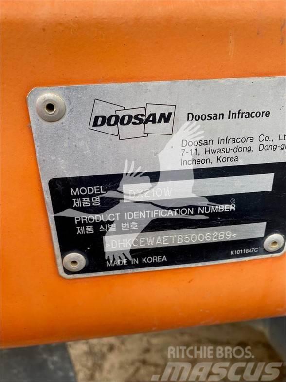 Doosan DX210W Gravemaskiner på hjul