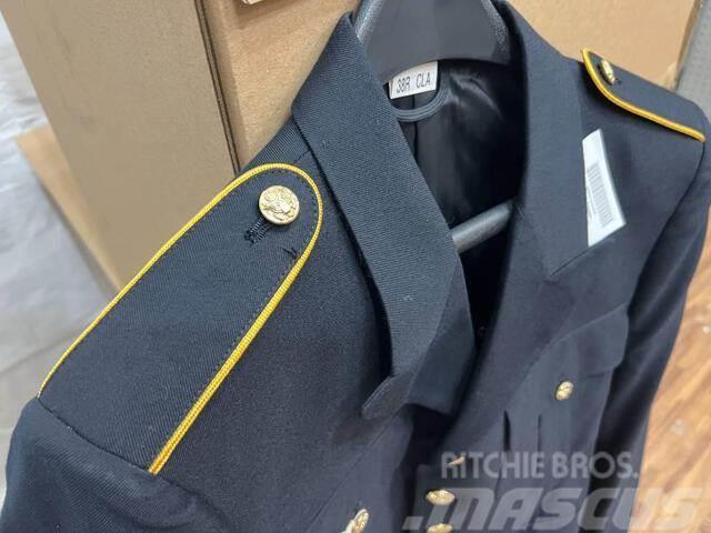  Military Uniform Jackets Andet - entreprenør