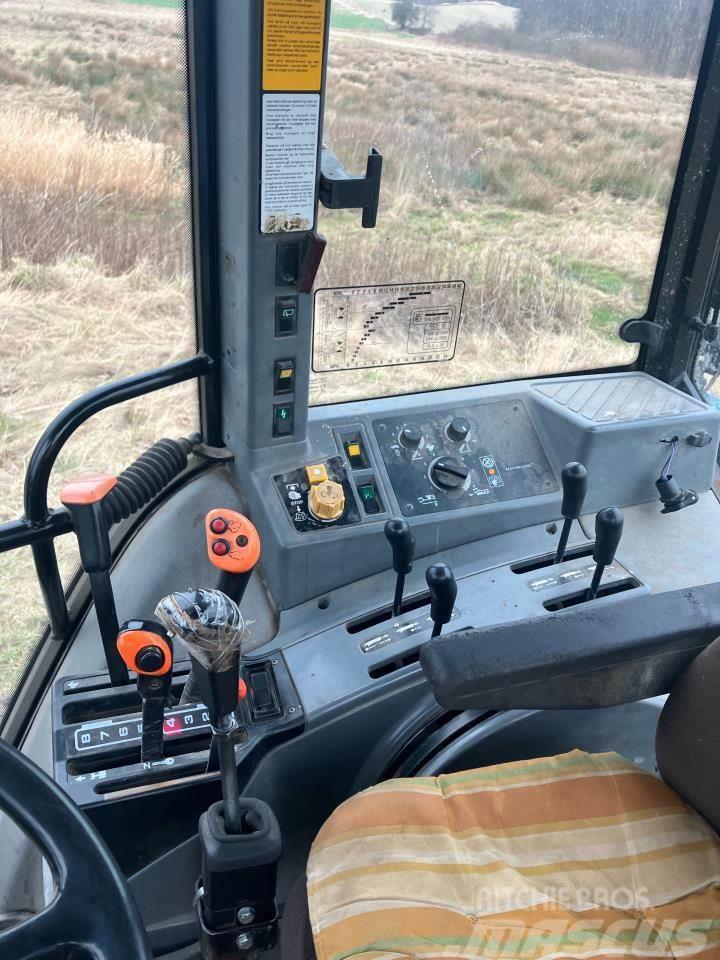 New Holland 7740SLE Traktorer