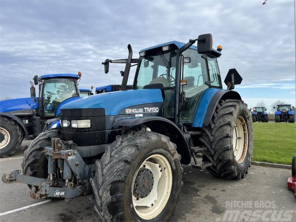 New Holland TM150 Traktorer