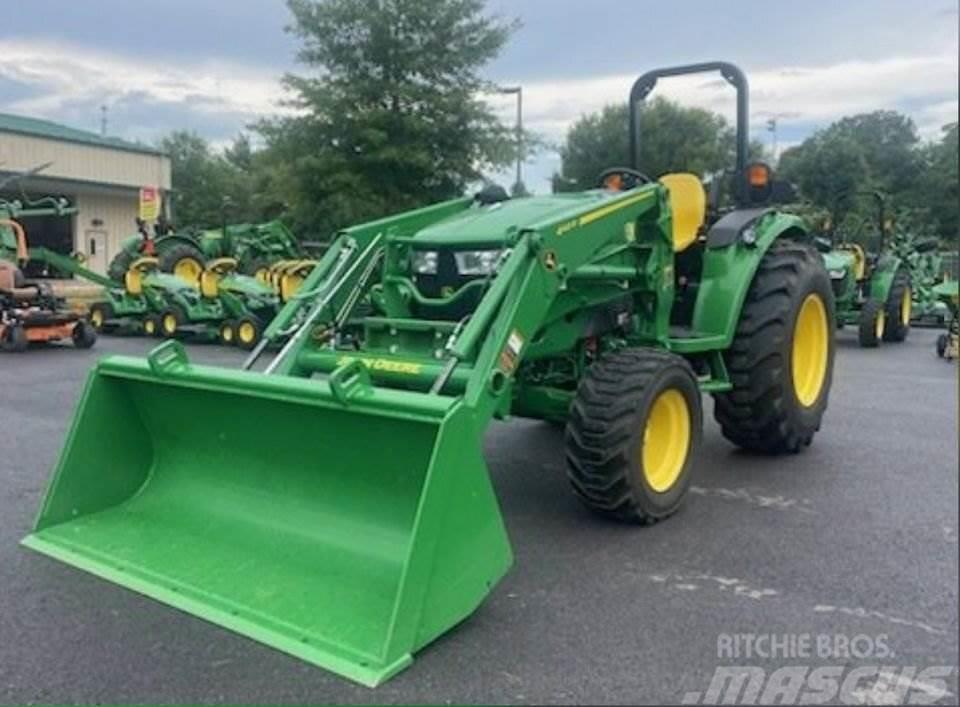 John Deere 4052M Kompakte traktorer