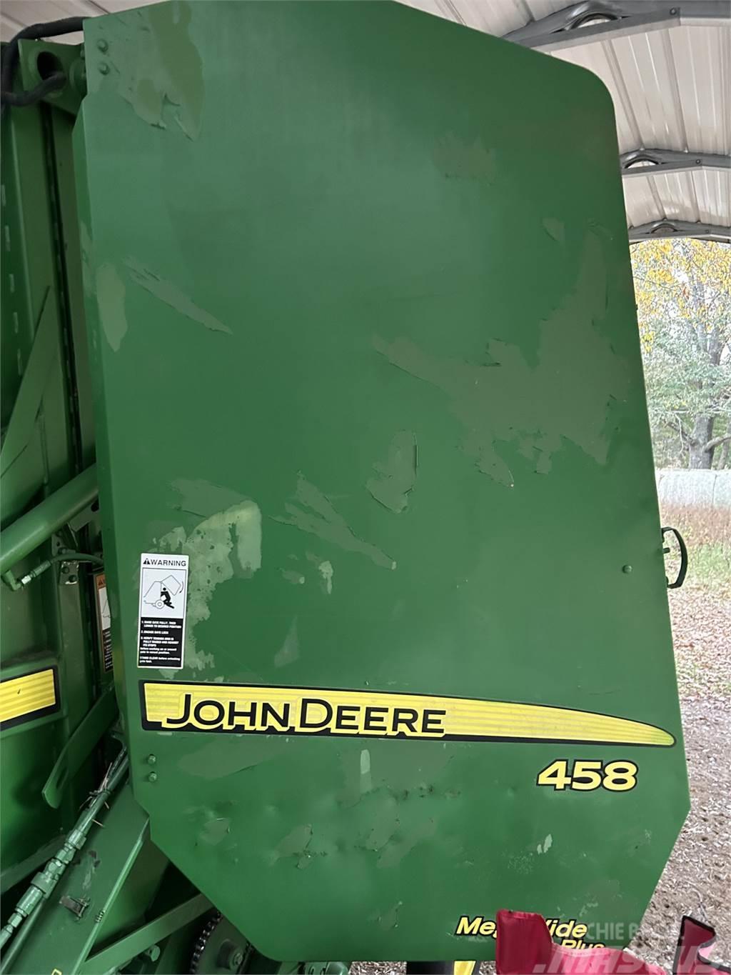 John Deere 458 Rundballe-pressere