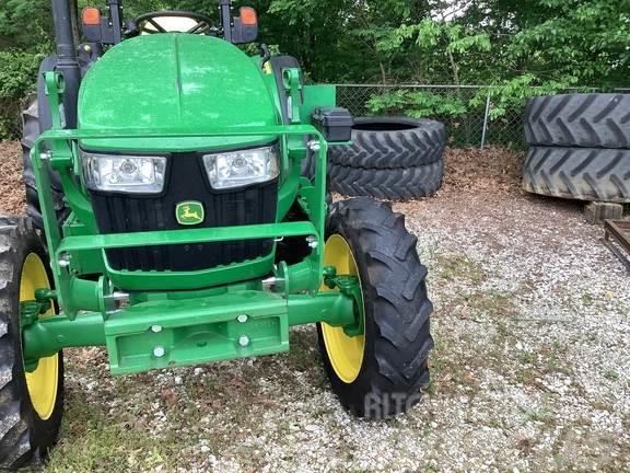 John Deere 5075E Kompakte traktorer