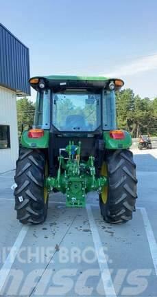 John Deere 5100E Kompakte traktorer