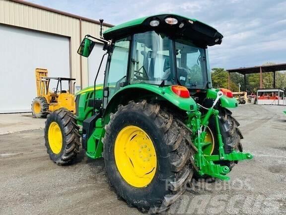 John Deere 5115M Kompakte traktorer
