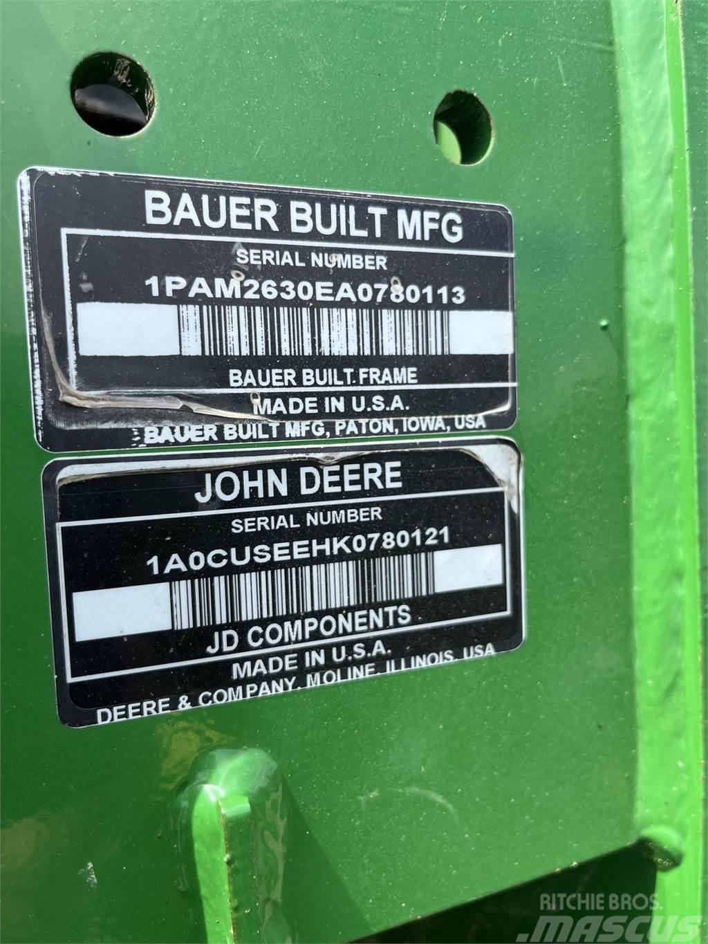 John Deere DB66 Plantemaskiner