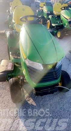 John Deere X350 Kompakte traktorer
