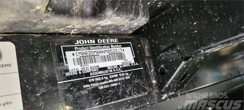 John Deere XUV 835M Hjælpemaskiner
