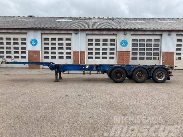 Schmitz Container Semi-trailer med chassis