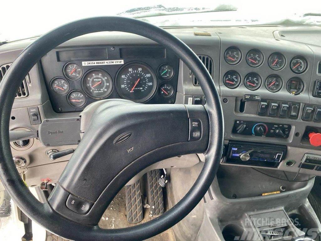 Sterling ST9500 Highway Truck Trækkere