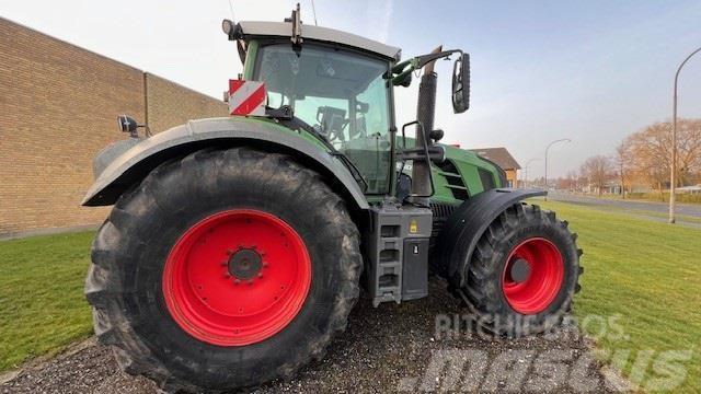Fendt 828 Vario SCR Profi Plus Traktorer