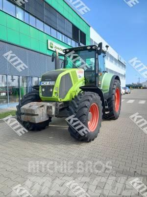 CLAAS Axion 820 Traktorer