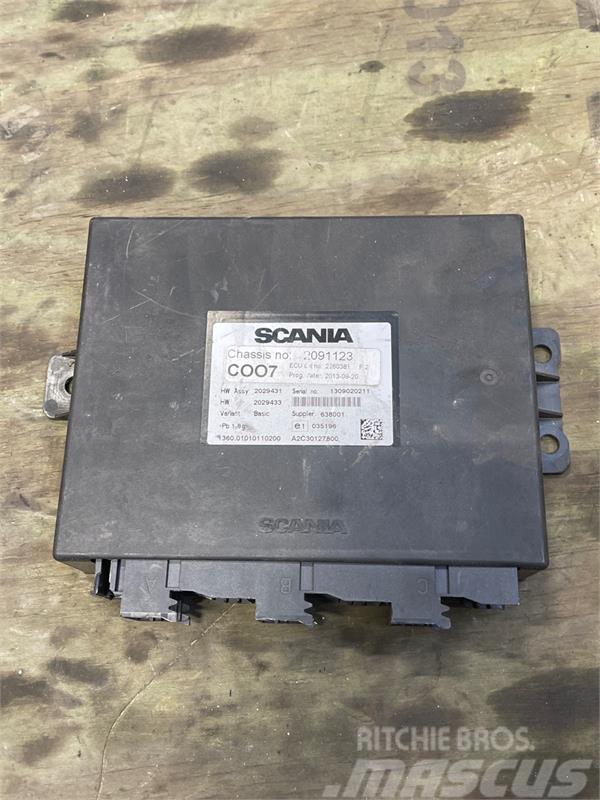 Scania C OO7 2260381 Elektronik
