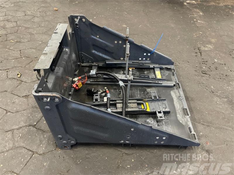Scania SCANIA BATTERY BOX 2577204 Chassis og suspension