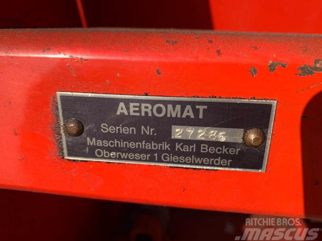 Becker Aeromat 6 rij Maiszaaimachine Andre jordbearbejdningsmaskiner og andet tilbehør