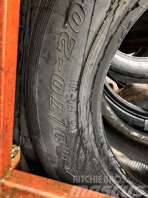 Dunlop 400/70-20 / 16/70-20 Dæk, hjul og fælge