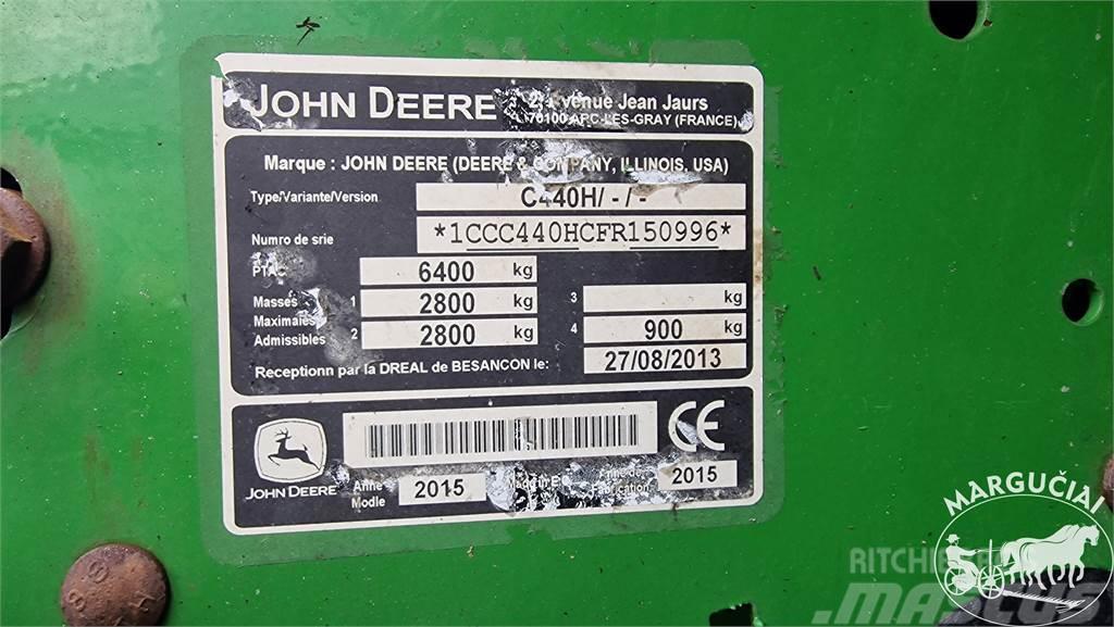 John Deere C 440 R Rundballe-pressere