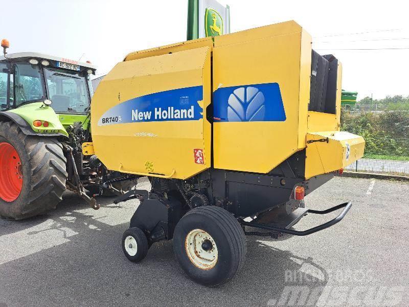 New Holland BR 740A Rundballe-pressere