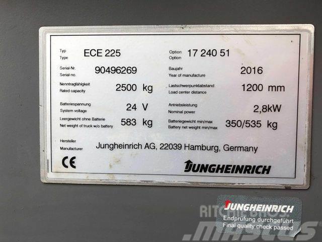 Jungheinrich ECE 225 - 2.400MM GABELN - BJ.2016 Andre