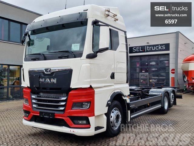 MAN TGX 26.470 / ZF Intarder / Liftachse Chassis