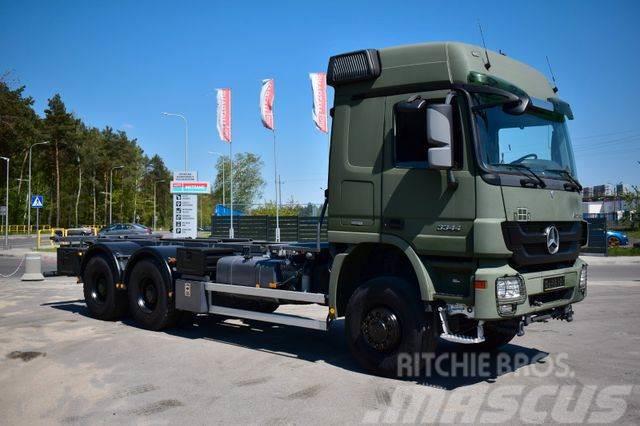 Mercedes-Benz ACTROS 3344 6x6 Chassis Twist Lock BDF LIKE NEW! Chassis
