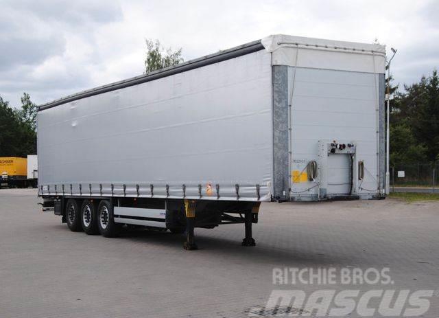 Schmitz Cargobull SCB*S3T, lifting axle Semi-trailer med Gardinsider