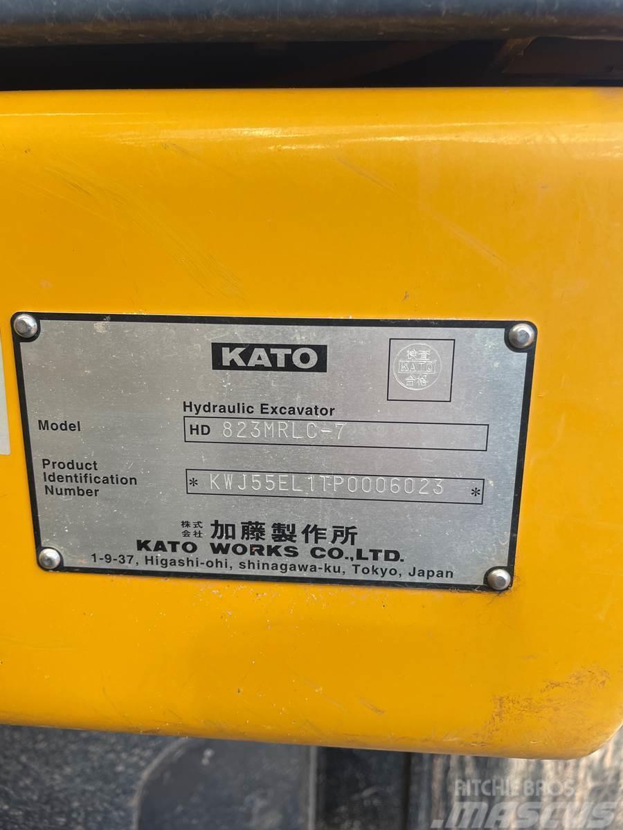 Kato HD823MRLC-7 Gravemaskiner på larvebånd