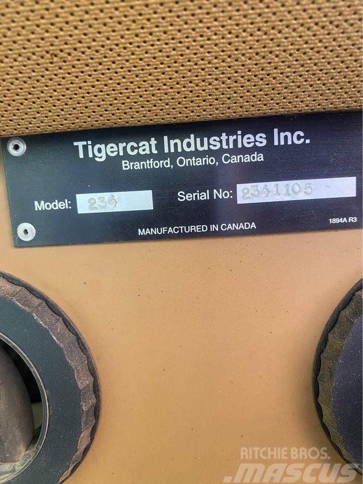 Tigercat 234 Knuckleboom læssere