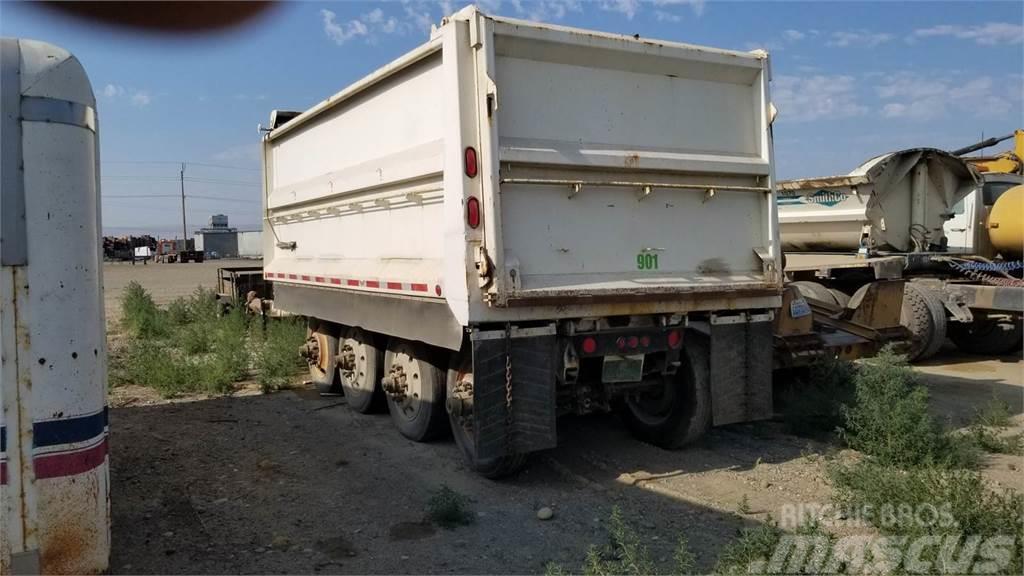  Unmarked Dump-trailere