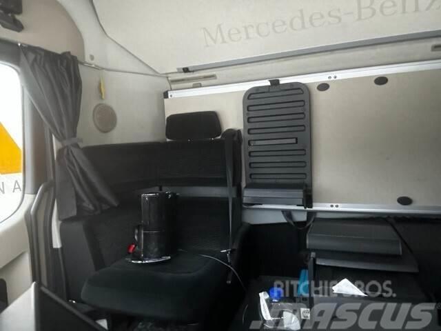 Mercedes-Benz Actros 2553 6x2 Kølelastbiler