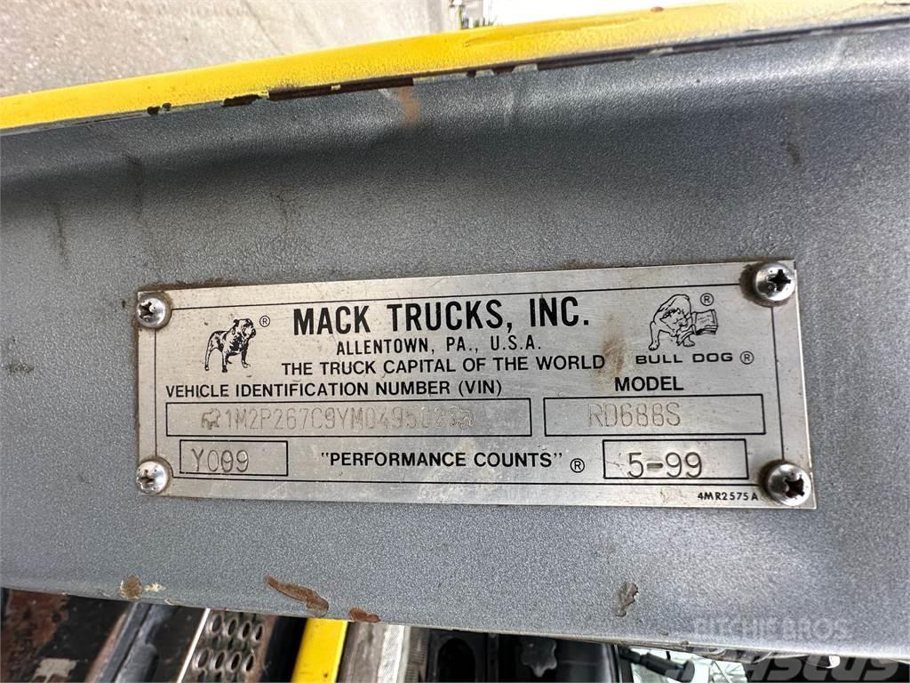Mack RD688S Renovationslastbiler