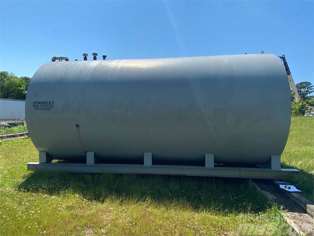  Standley Batch Systems Double Walled Tank Tankvogne - vand