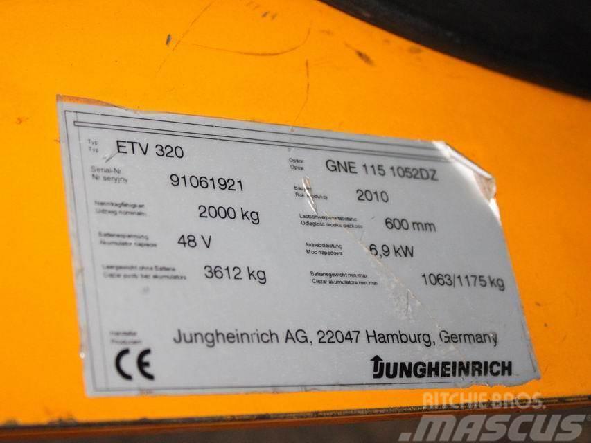 Jungheinrich ETV 320 GNE115-1052DZ Reachtruck