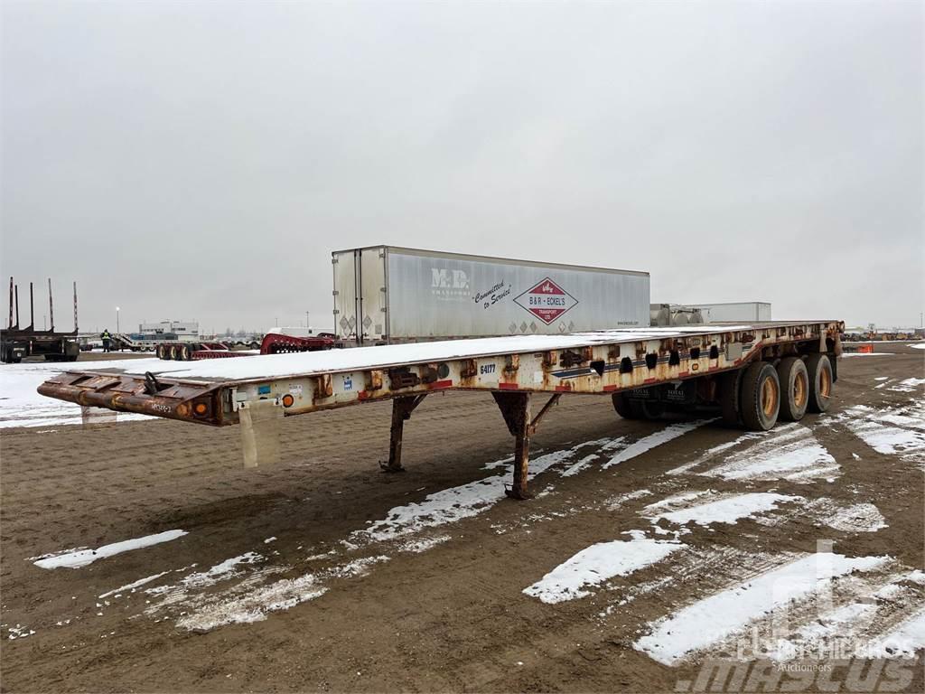 Aspen 44 ft Tri/A Flatbed Semi-trailer med lad/flatbed