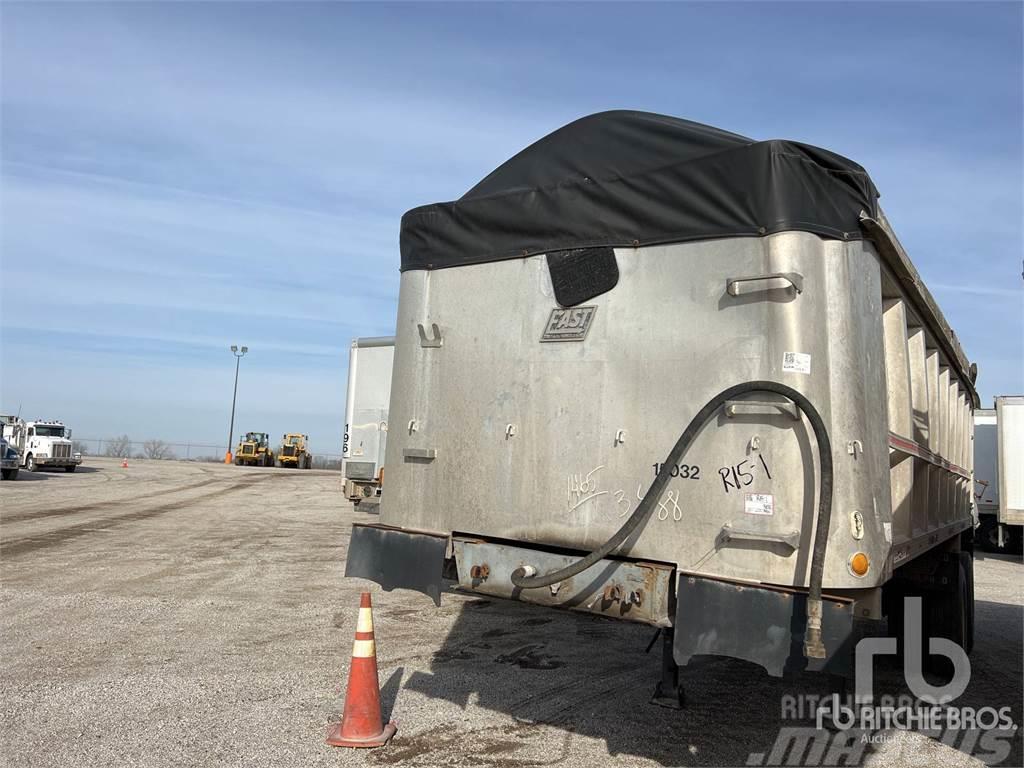 East Mfg 26 ft T/A Aluminum Semi-trailer med tip