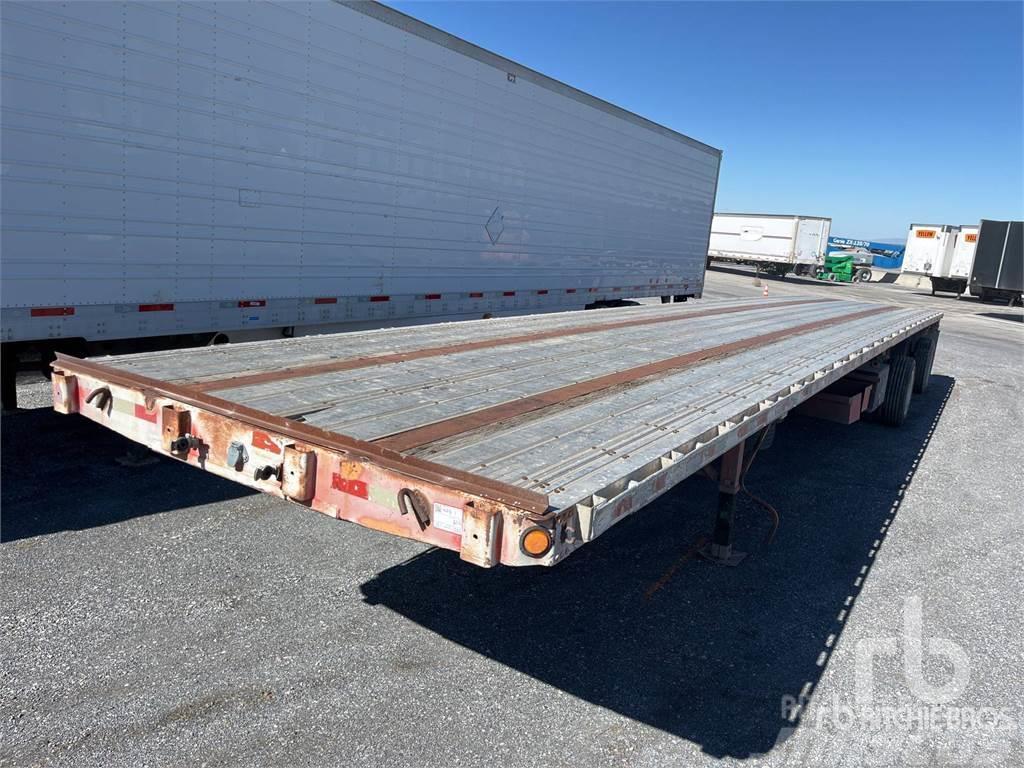 Fontaine 45 ft T/A Spread Axle Semi-trailer med lad/flatbed