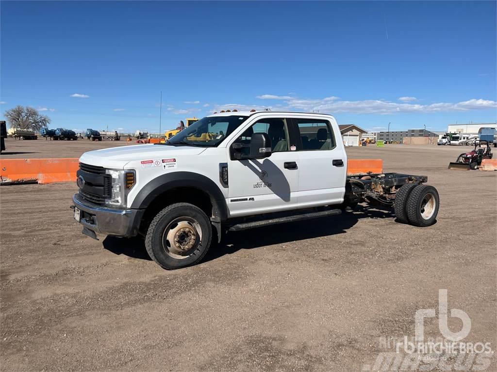 Ford F-550 Chassis