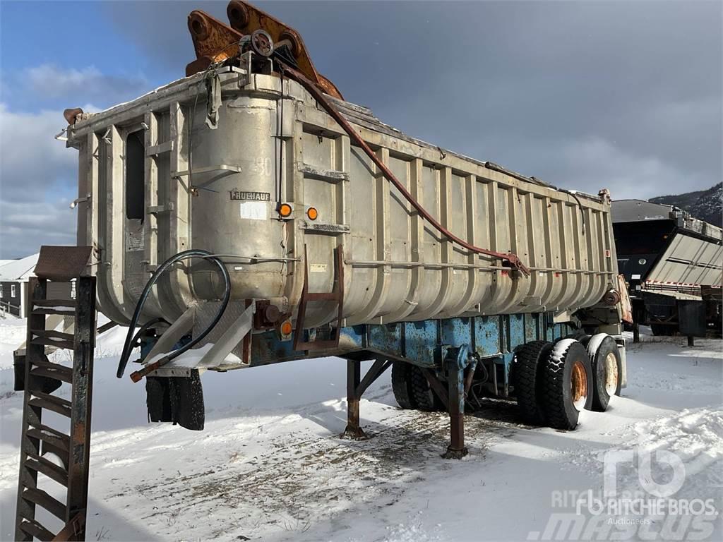Fruehauf 22 ft T/A Aluminum Semi-trailer med tip