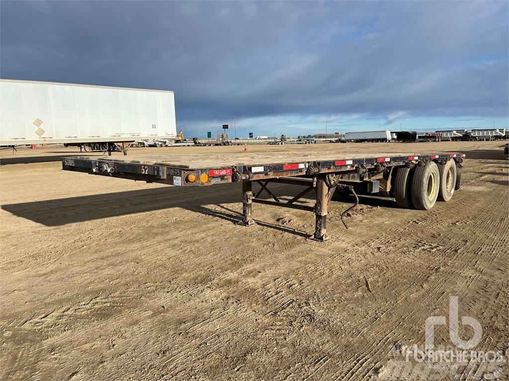 Manac 28 ft T/A Semi-trailer med lad/flatbed