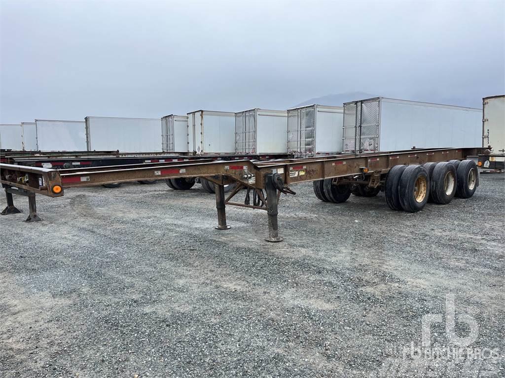  RAJA INDUSTRIES Tri/A Extendable Semi-trailer med containerramme