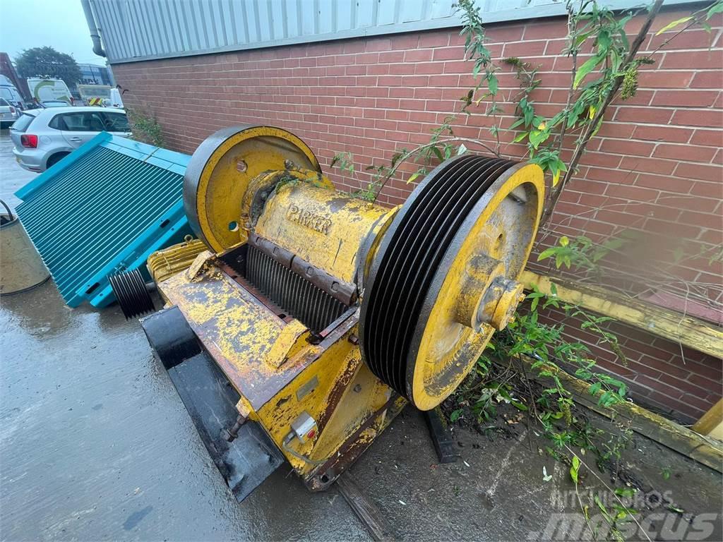 Parker 36 x 10 Jaw Crusher c/w Electric Motor &#038; Cont Knusere - anlæg