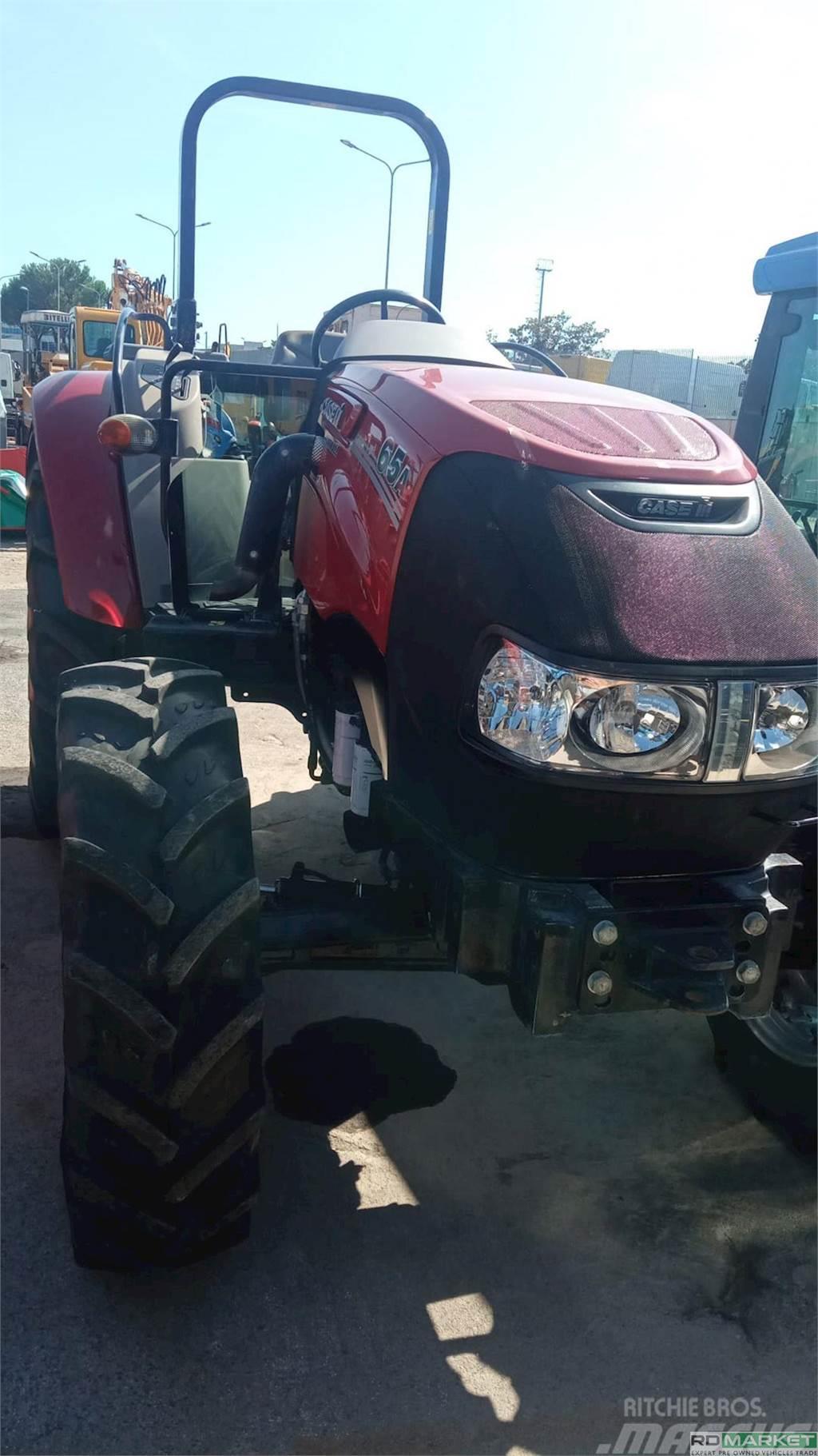 Case IH FARMAL A65 Traktorer