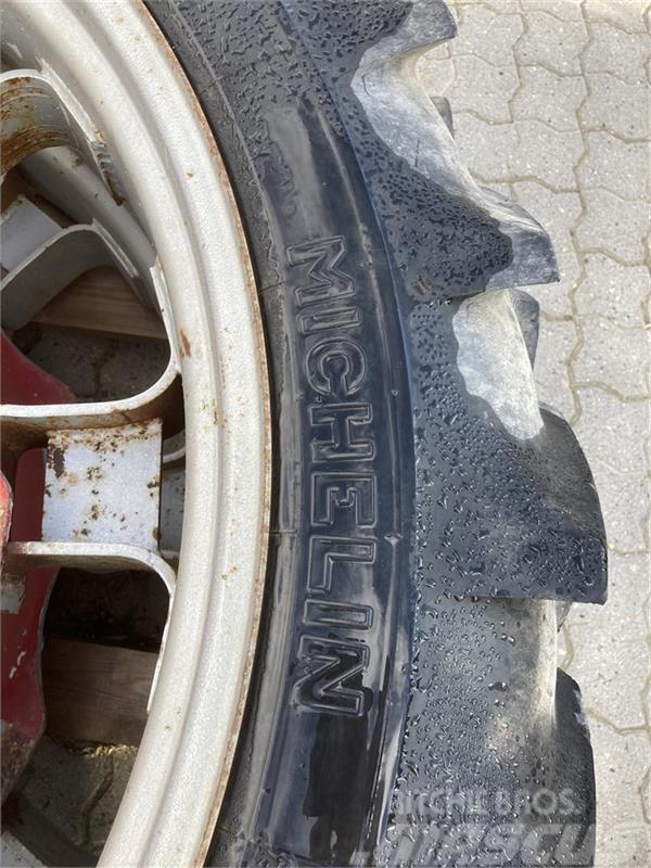 Michelin 9,5-44 Har siddet på Case IH Hjul, Dæk og Fælge