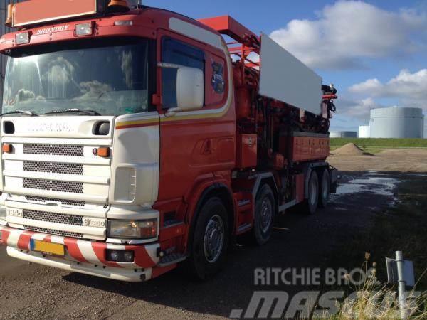 Scania Helmers recycler 164 G Slamsuger